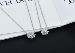 S925 Silver Flower hanglagige ketting oorrang met sprankelende diamanten in twee maat en platinumkleur voor vrouwen bruiloft sieraden GI8230536