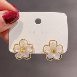 Boucles d'oreilles florales coréennes à aiguille en argent S925, haute sensibilité, toutes sortes de tempéraments, clous et boucles d'oreilles pétales élégants et simples