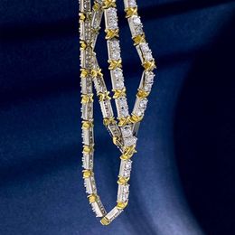 S925 Silver Tiffanyjewelry Heart Hangers Lichte luxe ingelegde zirkoon Volledige diamanten ketting Set Design Sense Goud en geïnterlinieerde letter X Kraagketen