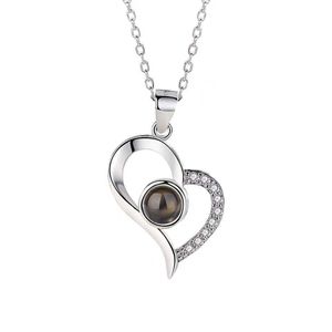 S925 Sterling Silver 100 talen I Love You Projectie ketting Vrouw Holle hart Eenvoudig ketting geheugen sleutelbeen ketting