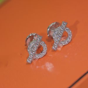S925 Sterling Silver Diamond Standed Q Pendientes Q para mujeres Temperamento de lujo Pequeño Peque Versátil Versátil