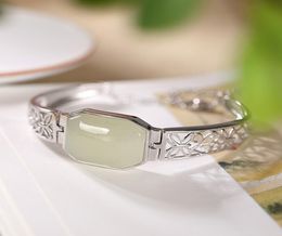 S925 argent sterling incrusté de jade hétien blanc motif évidé personnalité tempérament dame bracelet pour femmes bijoux 4403681