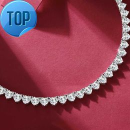 S925 Chaîne de diamant Moisanite en argent sterling 3mm-5 mm Iced VVS Diamond Heart Shape Tennis Chain pour le cadeau de Noël