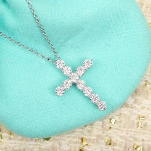 S925 Sterling Silver Cross Designer Hanger Kettingen voor vrouwen Shining Diamond Crystal Link Chain Choker ketting sieraden