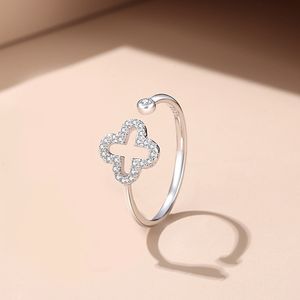 S925 STERLING Silver Sweet Hollow Clover Designer Rings Womens Filles Love Loel Luxury Rose Gold Elegant Crystal CZ Zircon Diamond Ring Jewelry