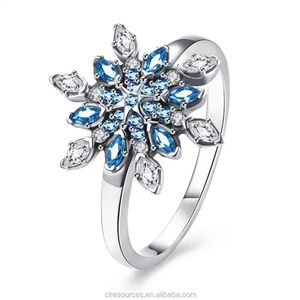 Bague de fiançailles en argent Sterling S925 pour femmes, bijoux en diamant, flocon de neige de noël, cristal bleu, bague en Zircon pour fête de mariage