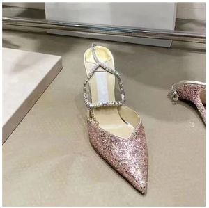 Saeda Chaussures habillées en chaîne avec strass en forme de Y, robes de mariée à talons aiguilles, sandales à boucle pour femmes, sandales à bout pointu, cheville, chaîne en diamant brillant, talons hauts 01