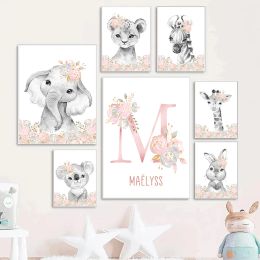 Animales de safari en flores rosas Nombre para niños Carteles de arte de pared de guardería personalizados e impresos para la decoración de la habitación de las niñas Baby Shower Regalo