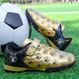 Zapatos de seguridad para niños Botas de fútbol profesional Turf Ground Sports Gold Blue Boys School Training Sneakers Tamaño 2939 230719