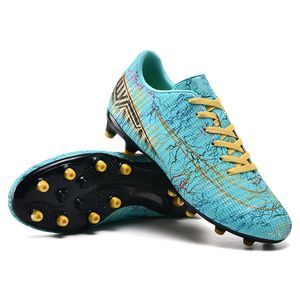 Chaussures de sécurité longues pointes vert hommes Football à lacets antidérapant enfants Football lumière extérieure crampons taille 31 230822