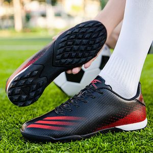 Zapatos de seguridad Hombres Mujeres Botas de fútbol profesional Entrenamiento transpirable Botines de fútbol Deporte al aire libre Césped Niños Futsal fútbol 230711