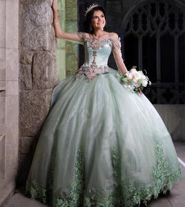 Appliques en dentelle vert sauge épaules dénudées robes de Quinceanera avec nœud illusion corset à manches longues jupe gonflée Debut vestido