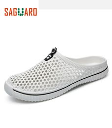 Saguaro Summer Slippers Men 2018 New Hollow Out Breathable Beach Sandals Chaussures Unisexe décontractées Slipon Flip Flops Zapatos2873168