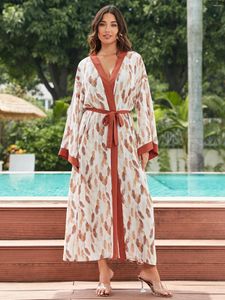Saida de Praia Feminino 2024 Summer Woman Dress Dress Beach Cover Ups for Women Offre Kaftan Tie Tyded Black Edge Up Sexy Cardigan