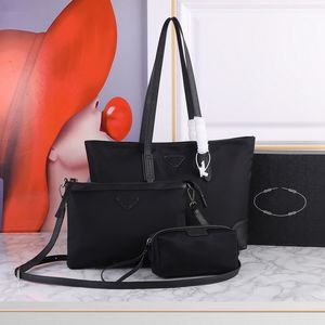 Oferta 3 piezas Bolsos negros Luxurys Diseñadores bolsos bolsos de alta calidad cleo hobo monedero cadena de nylon bolso de señora bandolera hombro bolsos de mano al por mayor