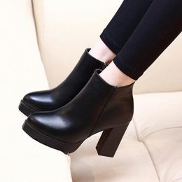 Venta-Otoño Invierno Mujer Botines Tacones altos Chunky Plataforma PU Cuero Botines cortos Negro Zapatos de mujer Buena calidad J6d3 #