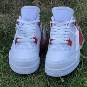 Chaussures de créateurs 4 Red Metallic Designer Basketball Shoes Womens 4s IV OG White University Red-Metallic Silver Sports Sneakers