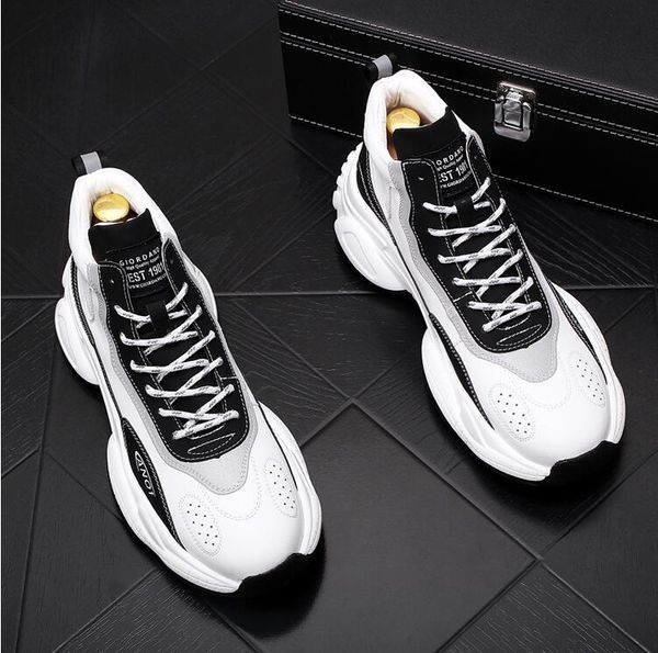 Vente Fashion Hommes Hot Sneakers Trend Winter Casual Party High Quality Men's Shoes Keep Warm Popular Popular Volyle Shoe W16 4209