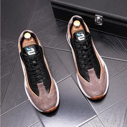 Uitverkoop Hot Style European Fashion Leather Sneakers Trend Comfortabele man Casual veter buiten Buiten ademende mannen schoenen D4 43 3282