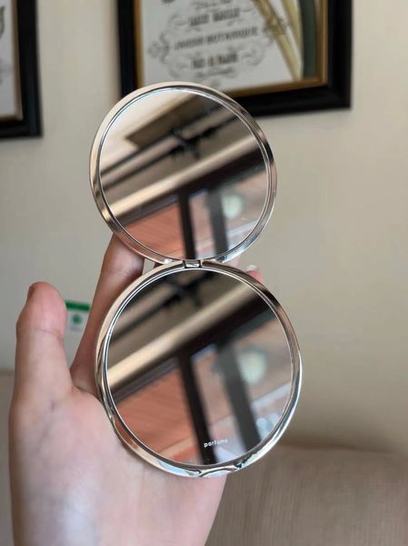 ¡Venta! Mini espejo de maquillaje redondo cuadrado espejo de mano portátil pequeño espejo compacto plegable Miroir de doble cara