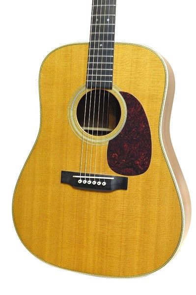 même sur les images HD-28V 1997 Guitare acoustique naturelle en épicéa et palissandre 00