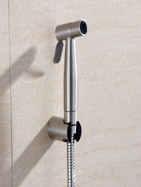 Exemple de link304 en acier inoxydable à la main-d'œuvre de toilette pistolet pistolet pistolet de douche nickel nickel baillé banc de billette set6721606