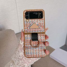 Samsung Galaxy Z Flip 4 3 Étui de téléphone Designer motif de tissage en cuir Luxury Chromé Back Bumper Couverture STRAP LANE DIGNE DIGNER DOST