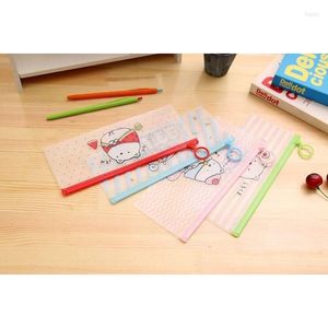 San - X SUMIKKO GURASHI Cute Animal Pencil Case Kawaii PVC Bolsa de documentos transparente Almacenamiento de cosméticos Regalo de papelería para estudiantes