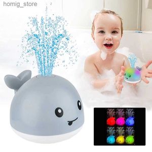 Sable Player Water Baby Baby Light Up Bath Toys Whale Automatic Sprinkler Bathtub Toys Pish Bathroom Down Bath Toys for Toddlers Infant Kids Boy Gift Y240416
