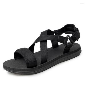 Sandale noire classique s sandales pantoufles d'été hommes plus taille confortable plate et chaussures décontractées romaines claics pant