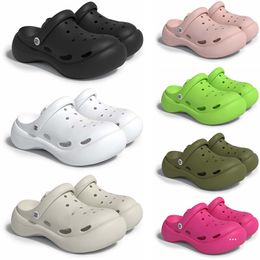 Vente promotionnelle et livraison gratuite Sandale P4 Slides Pantoufles de créateur pour sandales GAI Pantoufle Mules hommes femmes pantoufles formateurs tongs sandales Color41 742 Wo S 20969 s s