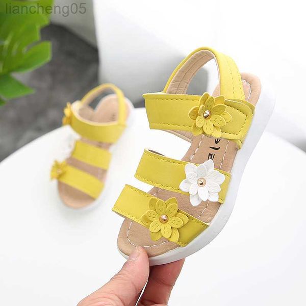 Sandales 2019New style été fille sandale plage enfants sandale fleurs princesse sandale mode enfants chaussures blanc jaune rose W0327