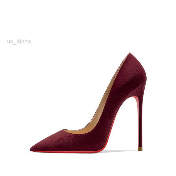 Sandales 2022 automne nouvelles femmes rouge talons hauts Sexy pointu daim chaussures simples mode tempérament bouche peu profonde chaussures de mariage L221107