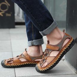 Sandales 2022 en cuir véritable hommes chaussures été nouvelle grande taille hommes sandales hommes banc sandales mode sandales romaines pantoufles grande taille 38-48L2401