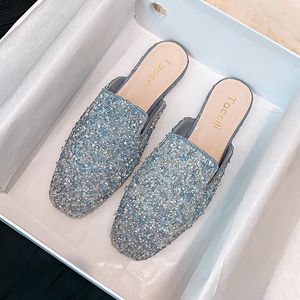 Sandales 2022 été bleu cristal pantoufles femmes bout carré talon plat paillettes femme strass Mules diapositives chaussures grande taille 43