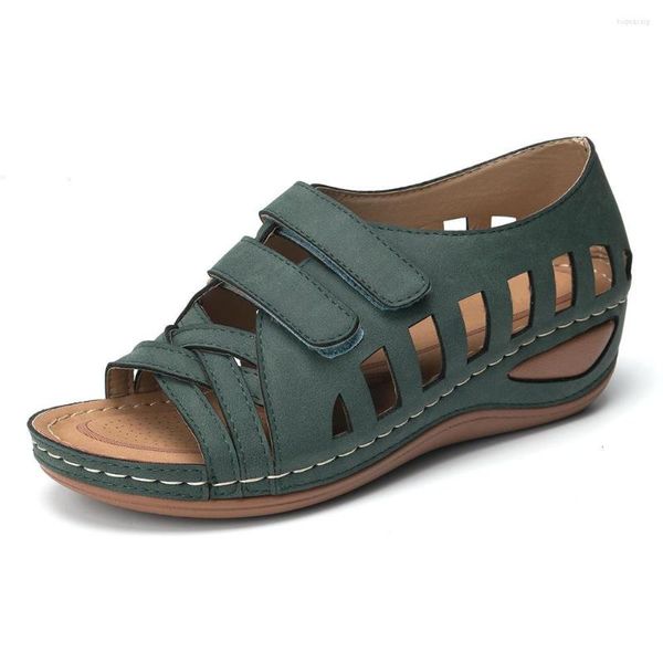 Sandalias 2022 moda de verano para mujeres elegantes señoras ahuecan hacia fuera cuñas hebilla plataforma zapatos casuales mujer suave playa