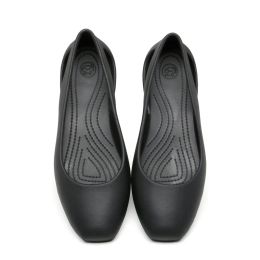 Sandalias 2022 TOMAS DE SUMER Mujeres de plástico Rena Sandalias zapatos Flats para mujeres Cuchabas de mulas de niñas Slips Slip on Footwear