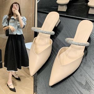 Sandalias 2023, chanclas de tacón alto a la moda para mujer, chanclas modernas cerradas, zapatos de verano, zapatillas de cristal con punta en pico