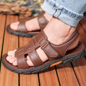 Sandales 2023 mâle en plein air été hommes imperméable décontracté chaussures de plage pantoufles pour hommes Zapatos Hombre Chaussure Homme Sandalias 717 's 639