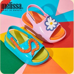 Sandalias 2023 Mini Melissa Children Summer Fashion Fashion Soble Jelly Shoes Girl Boy Princess Beach Baby 230601