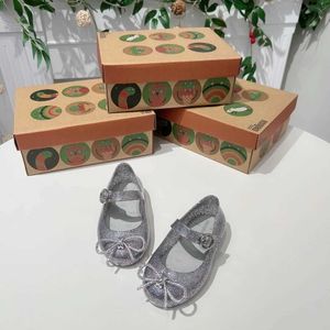 Sandalen 2023 Mini Melissa Jelly Kinderschoenen Sandalen voor kinderen en meisjes Zachte zool Jelly Schoenen Meisjes Baby Strandschoenen HMI102 J240228