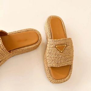 Sandalias 2023 nuevo diseñador sandalias de lujo para mujer resbalón en hebilla dorada resbalón en negro marrón piscina sandalias casuales para mujer 34-42 lujo para mujer