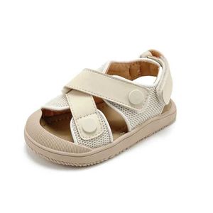 Sandales 2023 Nouveau été bébé chaussures maille respirant enfants sandales bébé chaussures fermé orteils petites filles garçons plage sandales J240228