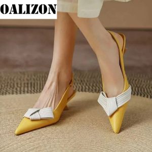Sandales 2023 Nouvelles femmes Mid Talons Sandales Points Party Chaussures Summer Designer Sexy Slippers Dress Pumps Trend Mujer Stilettos Zapatos