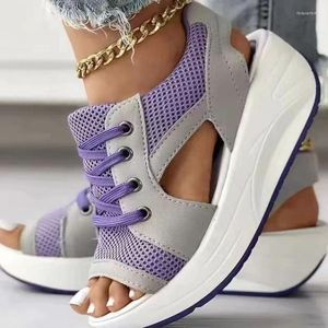 Sandalen 2023 Zomer Fish Mouth Mesh Weave Ademend Casual Sport Voor Dames Lace Up Wadges Beach Shoe