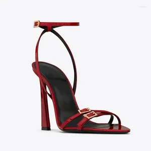 Sandales 2023Euro Mode Femmes Rouge Cuir Verni 9.5cm Talons Hauts Chaussures D'été De Bal Chic Bride À La Cheville Noir Sandalias Femmes