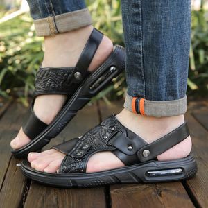 Sandalen 2024 842 Zomer herenluchtkussen dik opgelicht gaas ademende outdoor sneaker mannen modieus antiskid strand