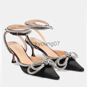Sandales 2024 flambant neuf de haute qualité Double nœud 6cm embelli Satin pompes chaussures femmes confortable marche noir blanc bride à la cheville chaton talon J240122