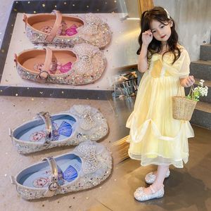 Sandalen 2024 Leer- en herfst nieuwe kinderschoenen dames schoenen Princess Fashion Dance H240510