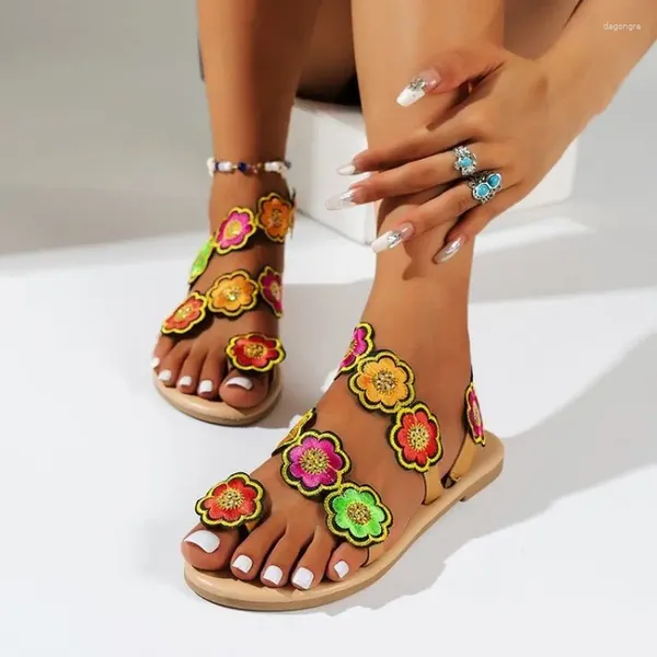 Sandalias 2024 verano mujeres casual moda uso diario zapatos plano floral patrón dedo del pie anillo playa comodidad simple estilo inglés